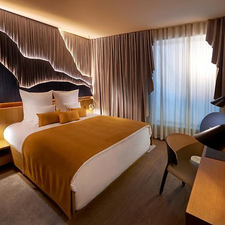 Beyond By Geisel (Adults Only) Hotel Мюнхен Екстериор снимка