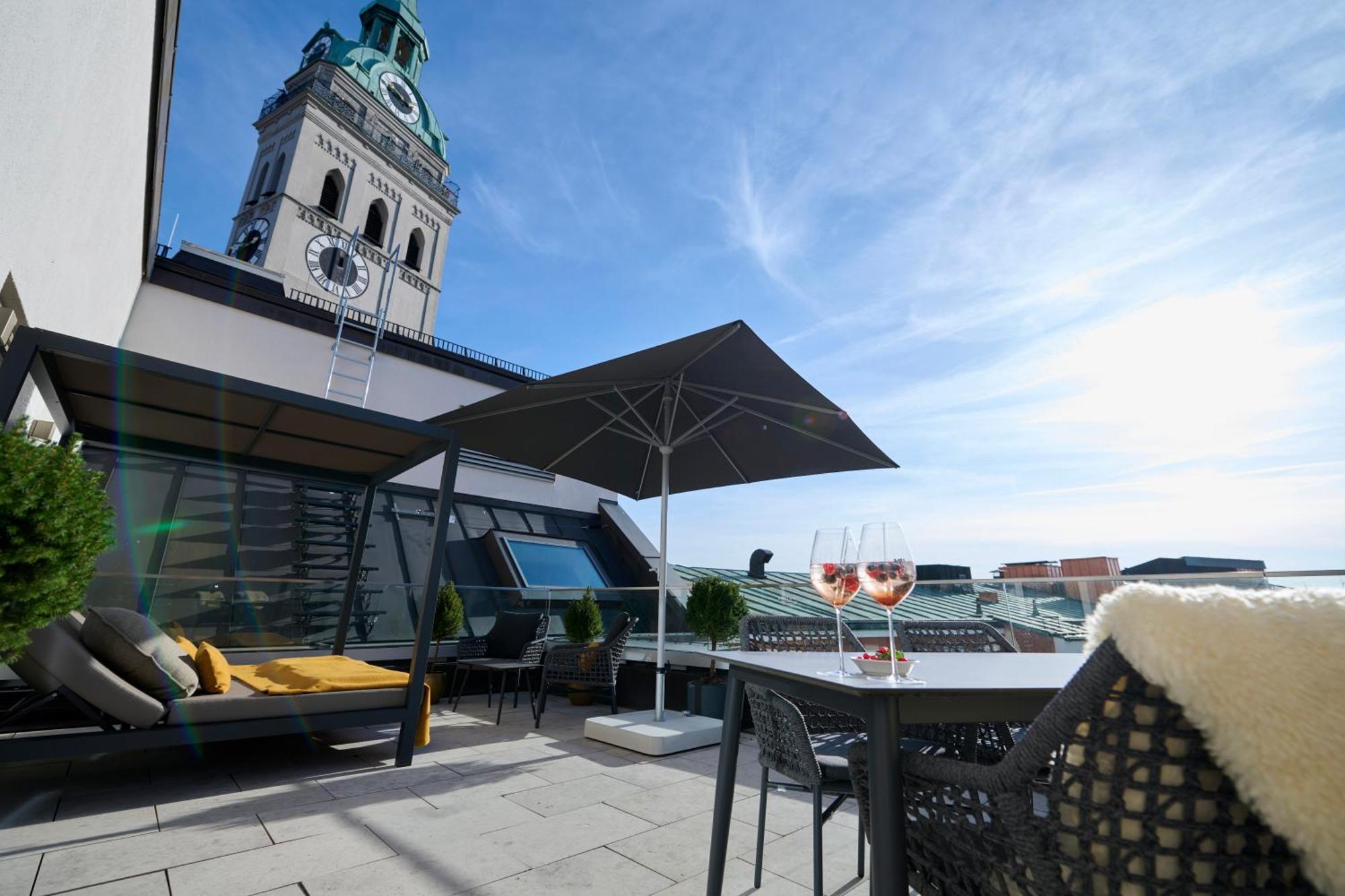 Beyond By Geisel (Adults Only) Hotel Мюнхен Екстериор снимка