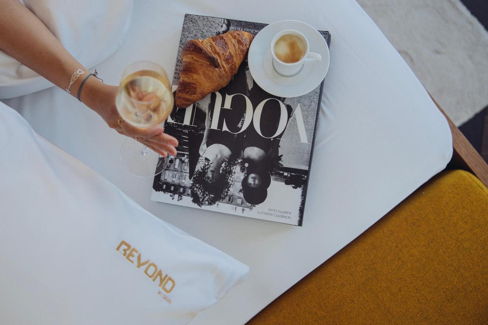 Beyond By Geisel (Adults Only) Hotel Мюнхен Екстериор снимка