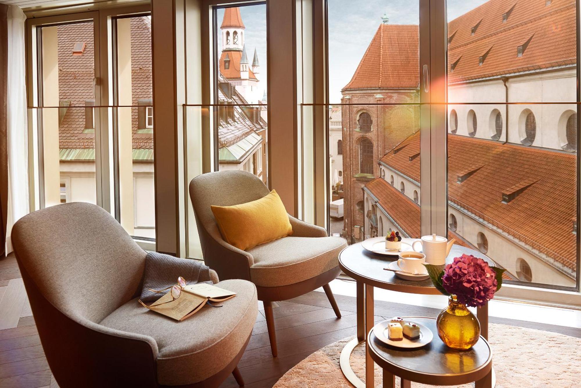 Beyond By Geisel (Adults Only) Hotel Мюнхен Екстериор снимка