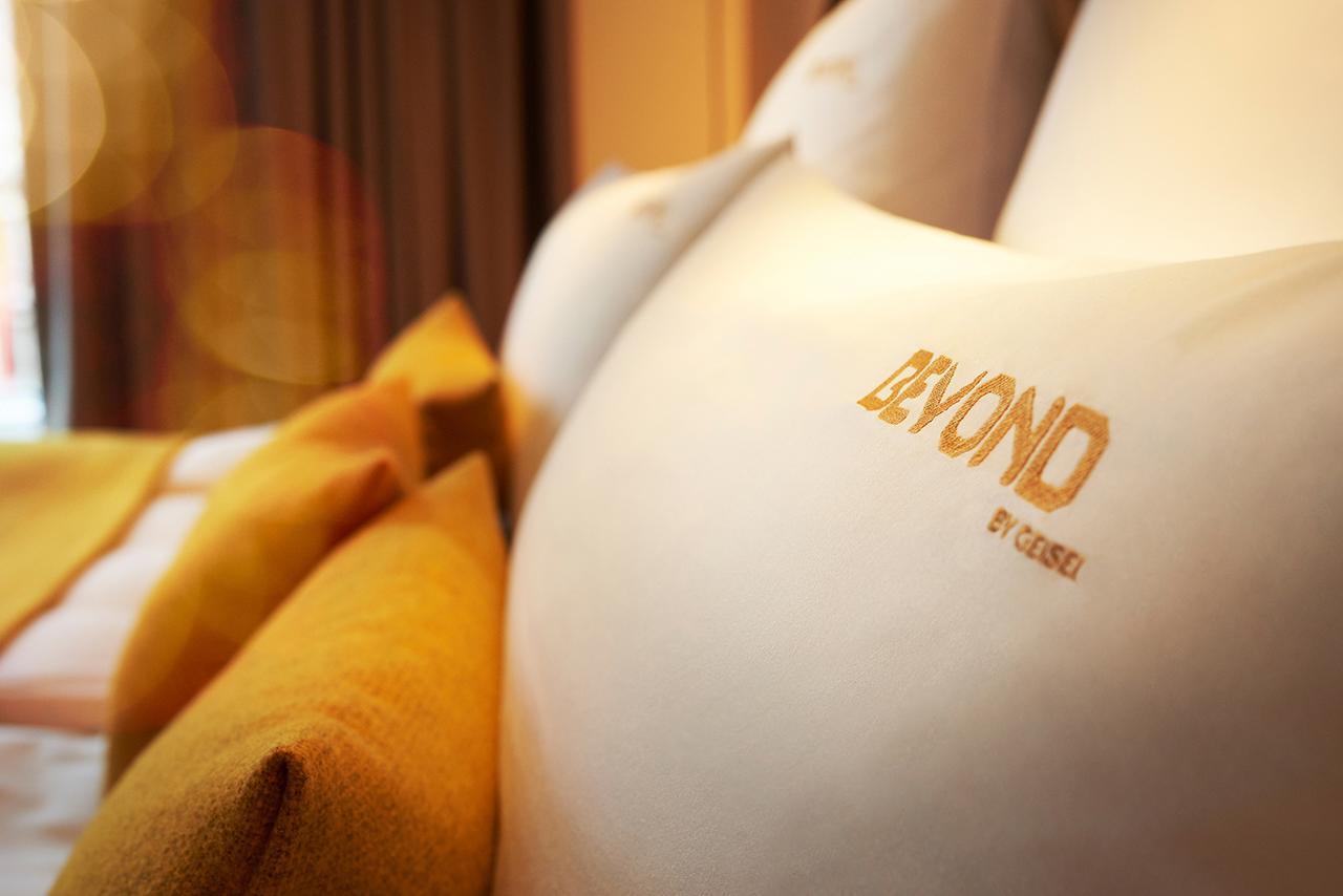 Beyond By Geisel (Adults Only) Hotel Мюнхен Екстериор снимка